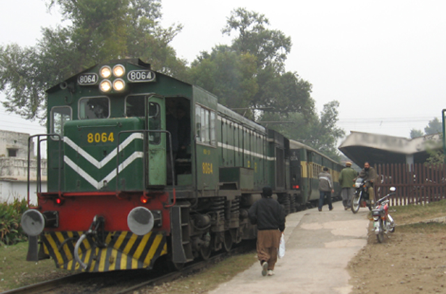 پاکستان ریلوے کو 2سال میں59.77ارب روپے کا نقصان