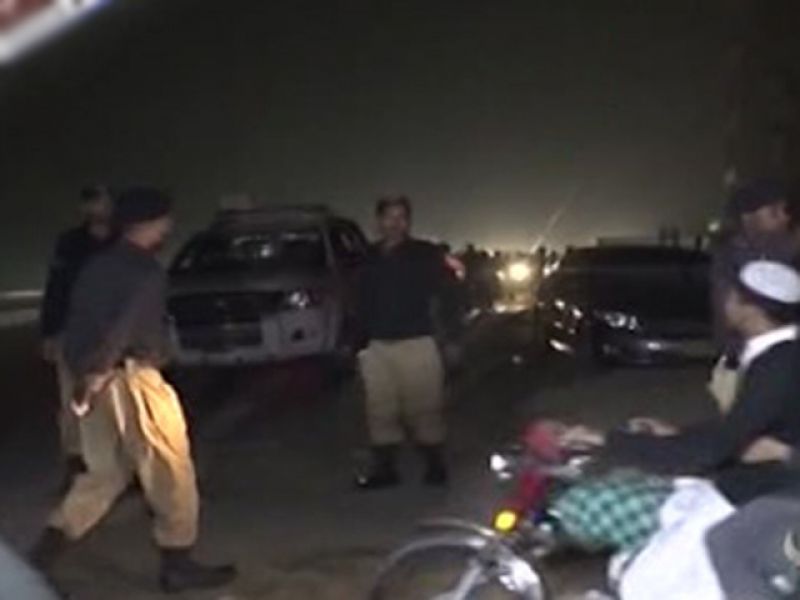 کراچی میں سال نو کا جشن منانے والوں کی فائرنگ سے 20افراد زخمی