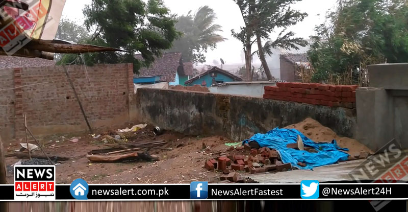 کراچی: طوفانی بارش سے 17 افراد جاں بحق، متعدد علاقے زیر آب، تھڈو ڈیم میں شگاف