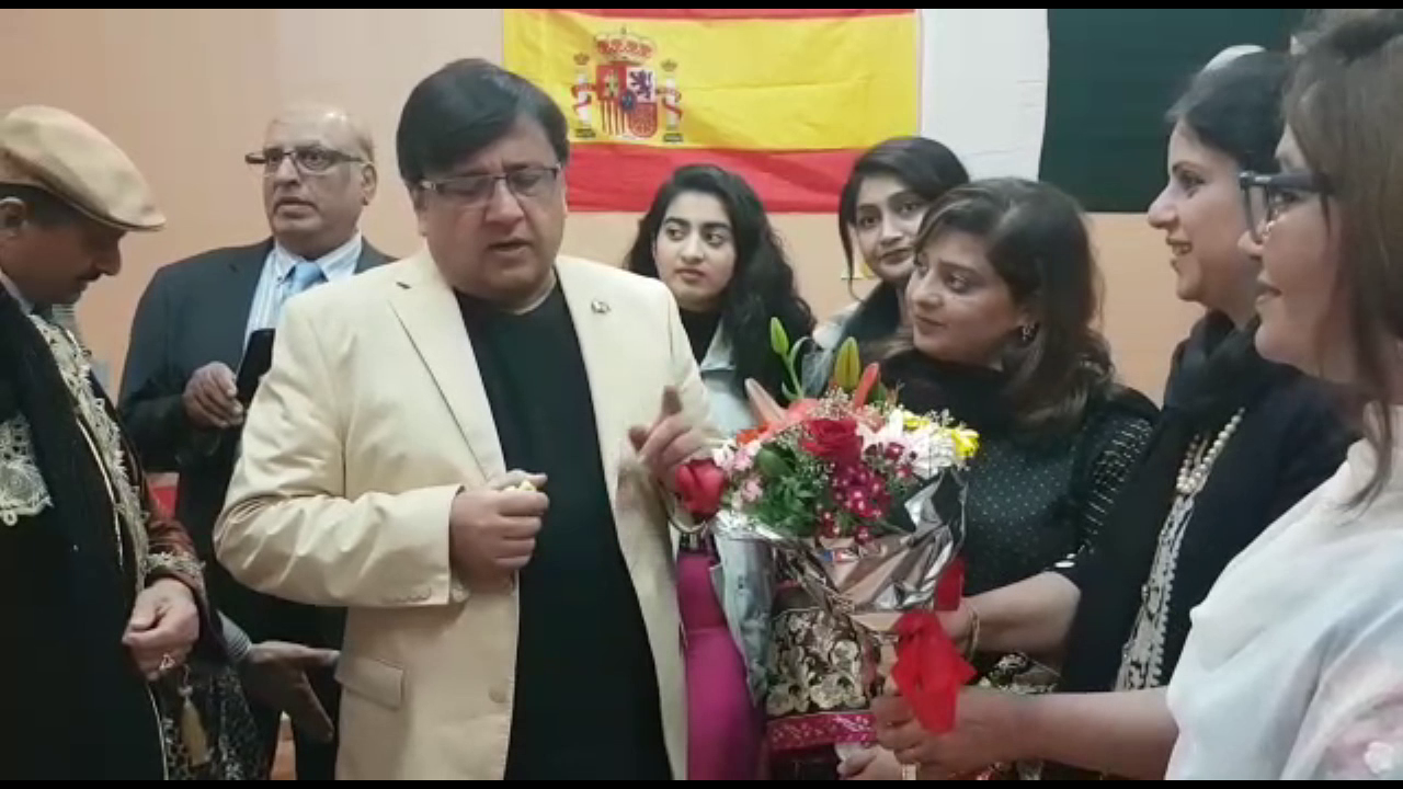 بارسلونا: قونصلیٹ جنرل علی عمران کے اعزاز میں شاندار تقریب،پاکستانی کمیونٹی کی بھرپور شرکت