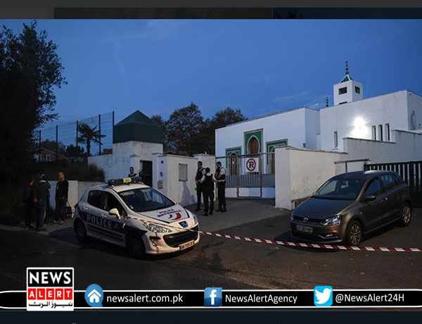 فرانس: دہشت گرد کی مسجد پر فائرنگ، 2 افراد زخمی