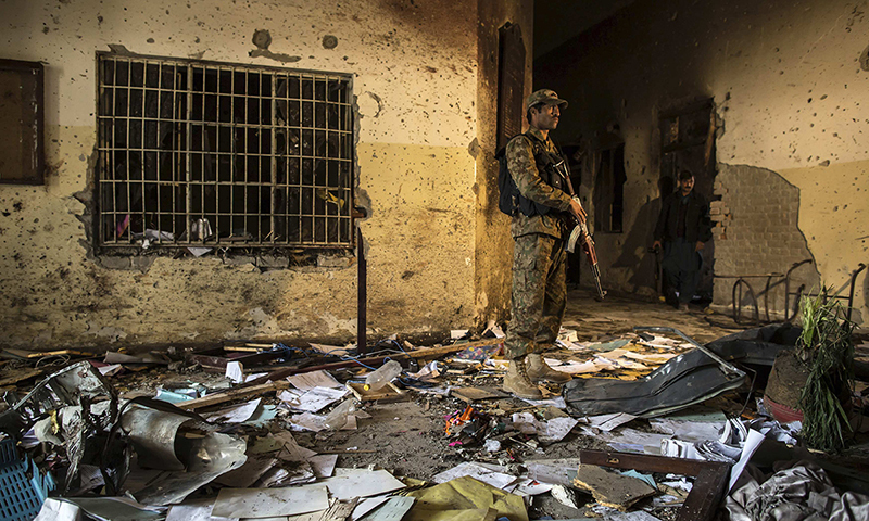 سانحہ APS  کی وجہ سیکیورٹی کی ناکامی قرار، انکوائری رپورٹ پبلک