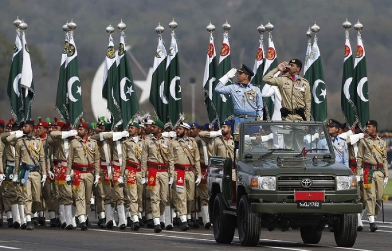 یوم پاکستان کے حوالے سے پریڈ کا آغاز،مسلح افواج اور سکیورٹی فورسز کے دستے شریک