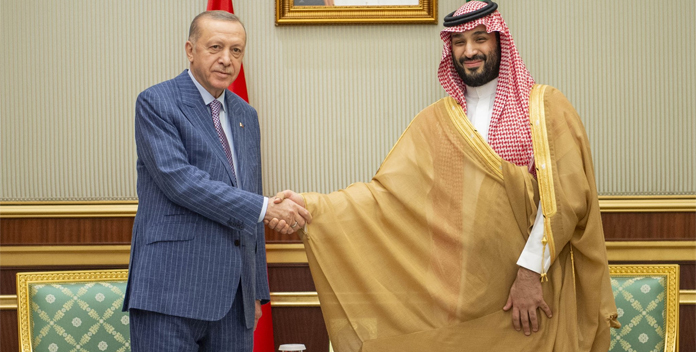 ترک صدر طیب اردوان 5 سال بعد سعودی  ولی عہد کی دعوت پر جدہ پہنچ گئے