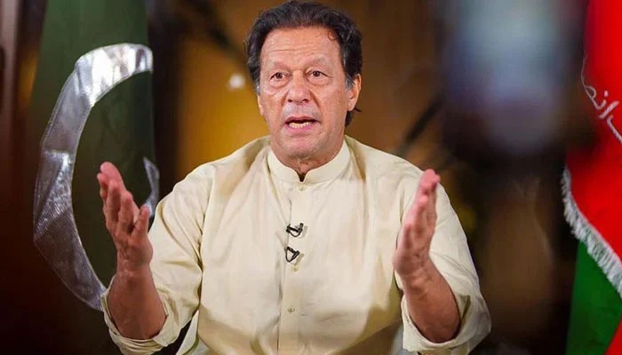 توشہ خانہ کیس : عمران خان کے ناقابل ضمانت وارنٹ گرفتاری جاری