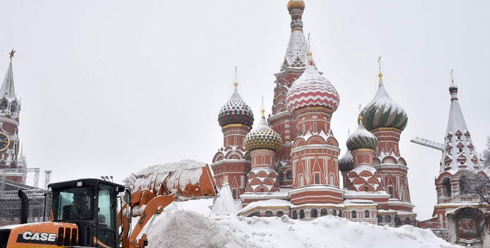 ماسکو میں شدید برفباری :33 سالہ ریکارڈ ٹوٹ گیا
