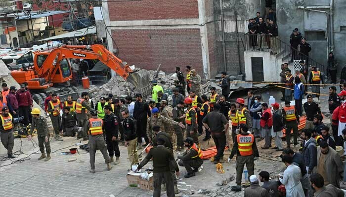 پشاور دھماکا : ریسکیو آپریشن مکمل ،93 افراد جاں بحق اور 185 افراد زخمی