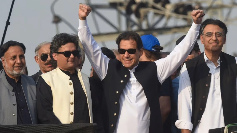 عمران خان آج لاہور میں پیدل ریلی کی قیادت کریں گے