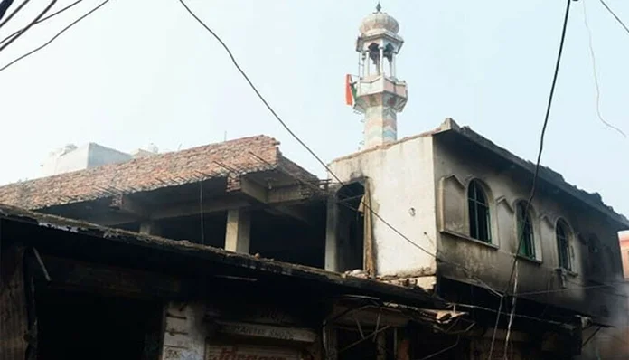 بھارت میں مسجد کو آگ