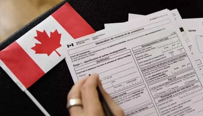اس سے قبل کینیڈا کے وزیر امیگریشن یہ عندیہ دے چکے تھے کہ 2024 سے ملک میں غیر ملکی ورکرز کے داخلے پر پابندیاں عائد کی جائیں گی، یہ فیصلہ کینیڈا کے امیگریشن وزیر